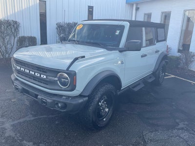 2022 Ford Bronco Base