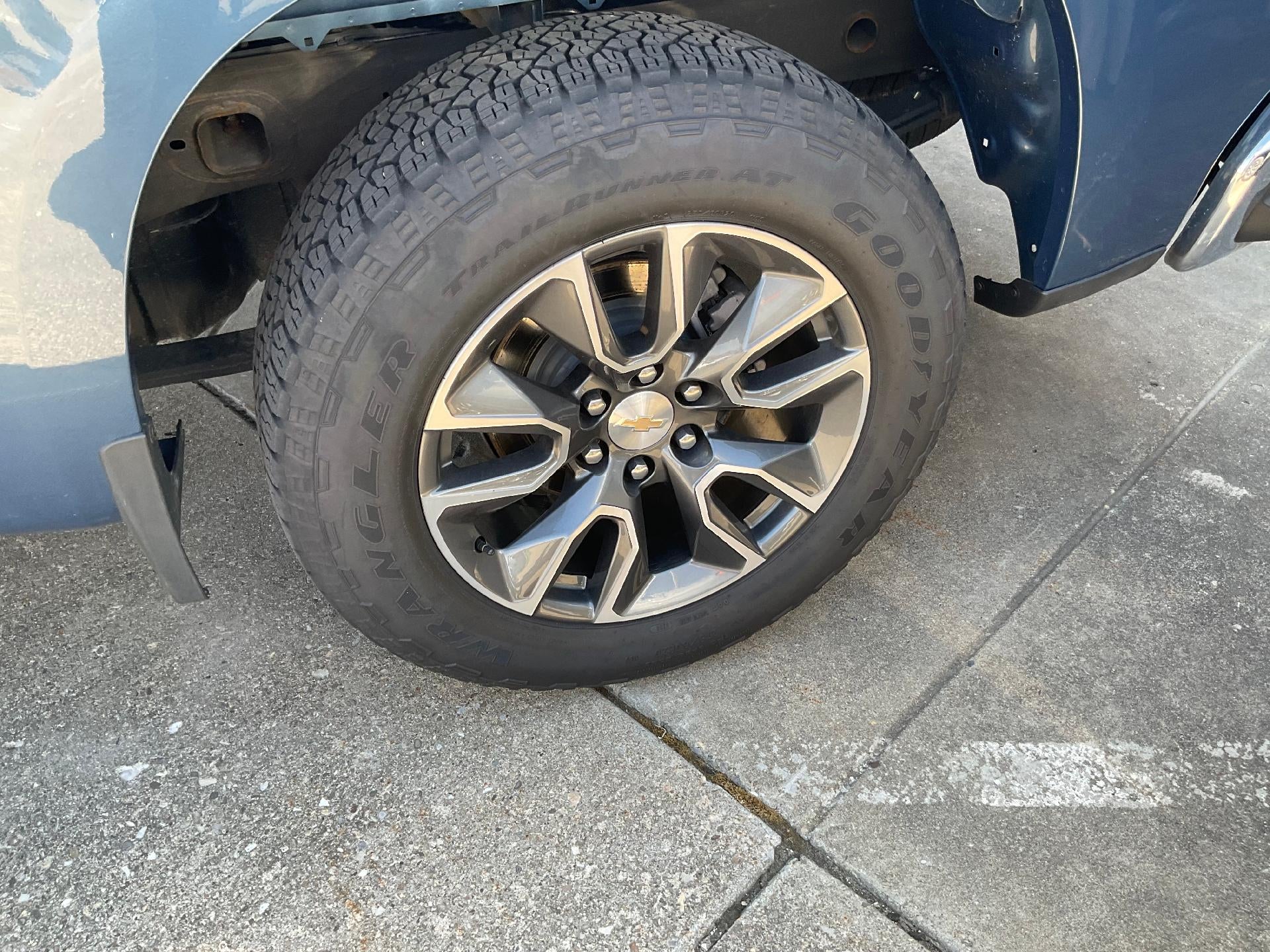 2024 Chevrolet Silverado 1500 LT (2FL)