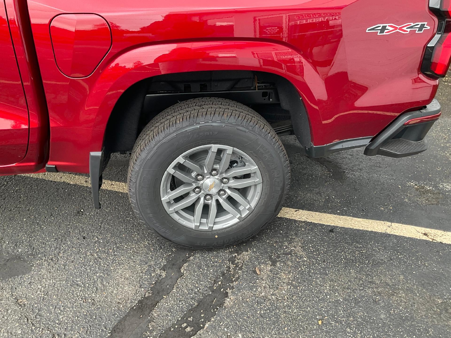 2025 Chevrolet Colorado WT/LT