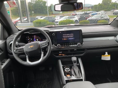 2025 Chevrolet Colorado WT/LT