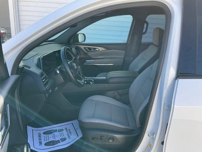 2026 Chevrolet Traverse AWD LT