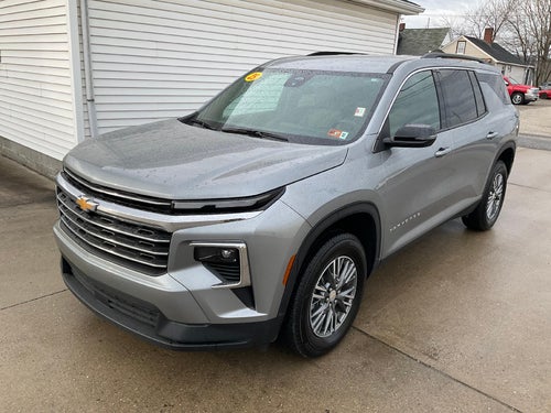 2025 Chevrolet Traverse LT