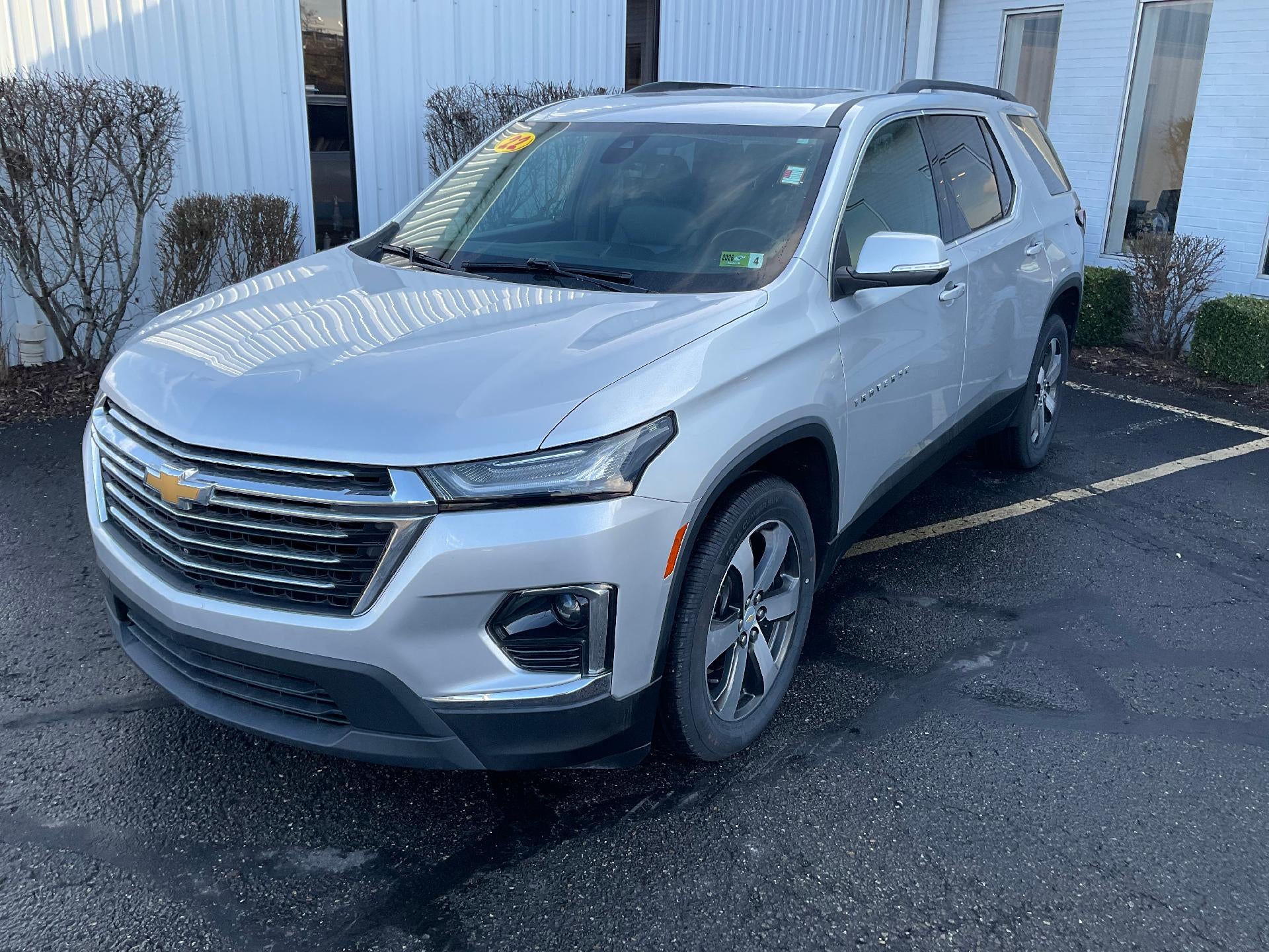 2022 Chevrolet Traverse LT Leather