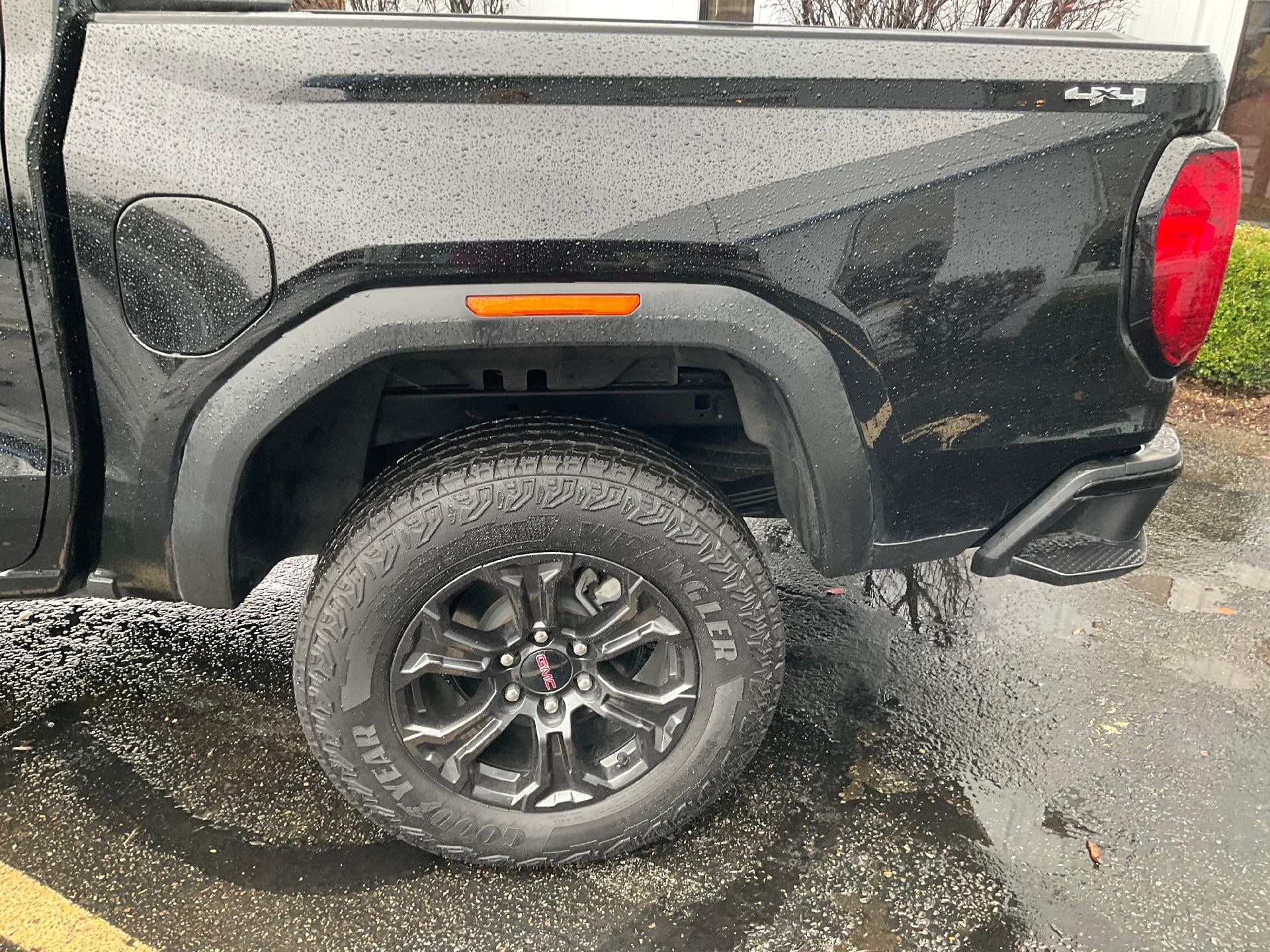 2025 GMC Canyon Elevation