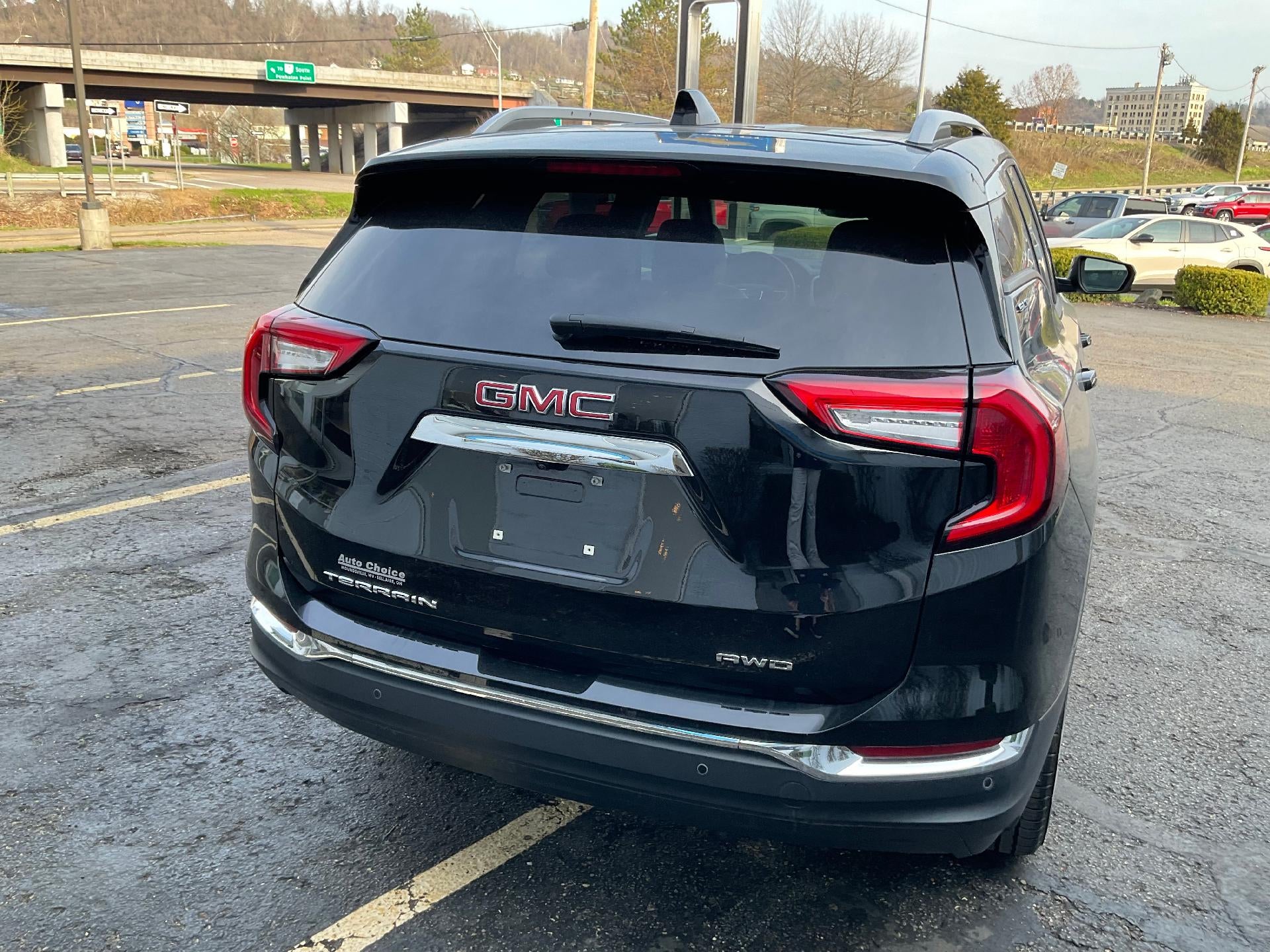 2024 GMC Terrain SLT