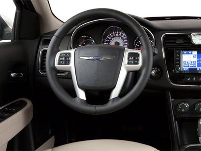 2013 Chrysler 200 4dr Sdn Touring