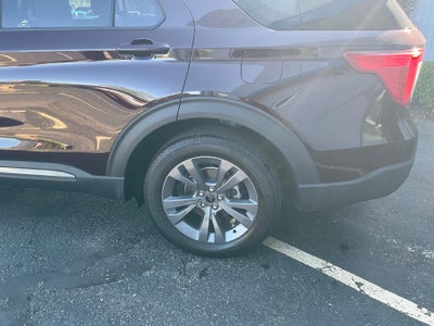 2023 Ford Explorer XLT 4WD