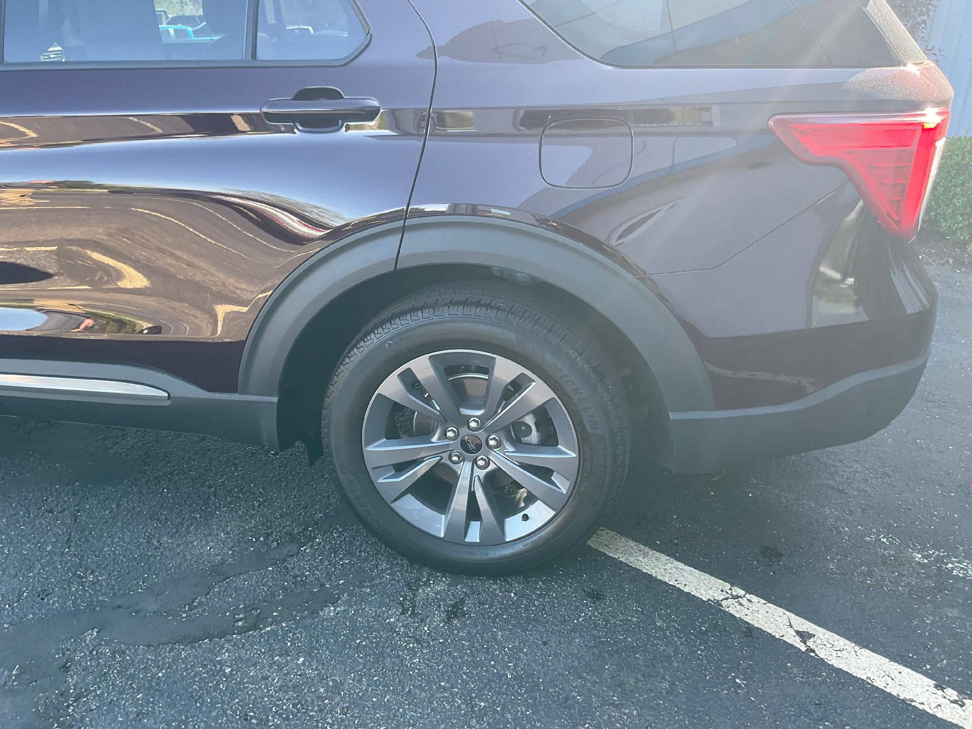 2023 Ford Explorer XLT 4WD