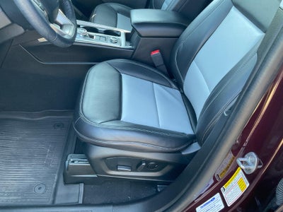 2023 Ford Explorer XLT 4WD
