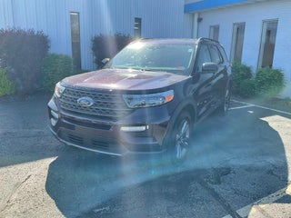 2023 Ford Explorer XLT 4WD