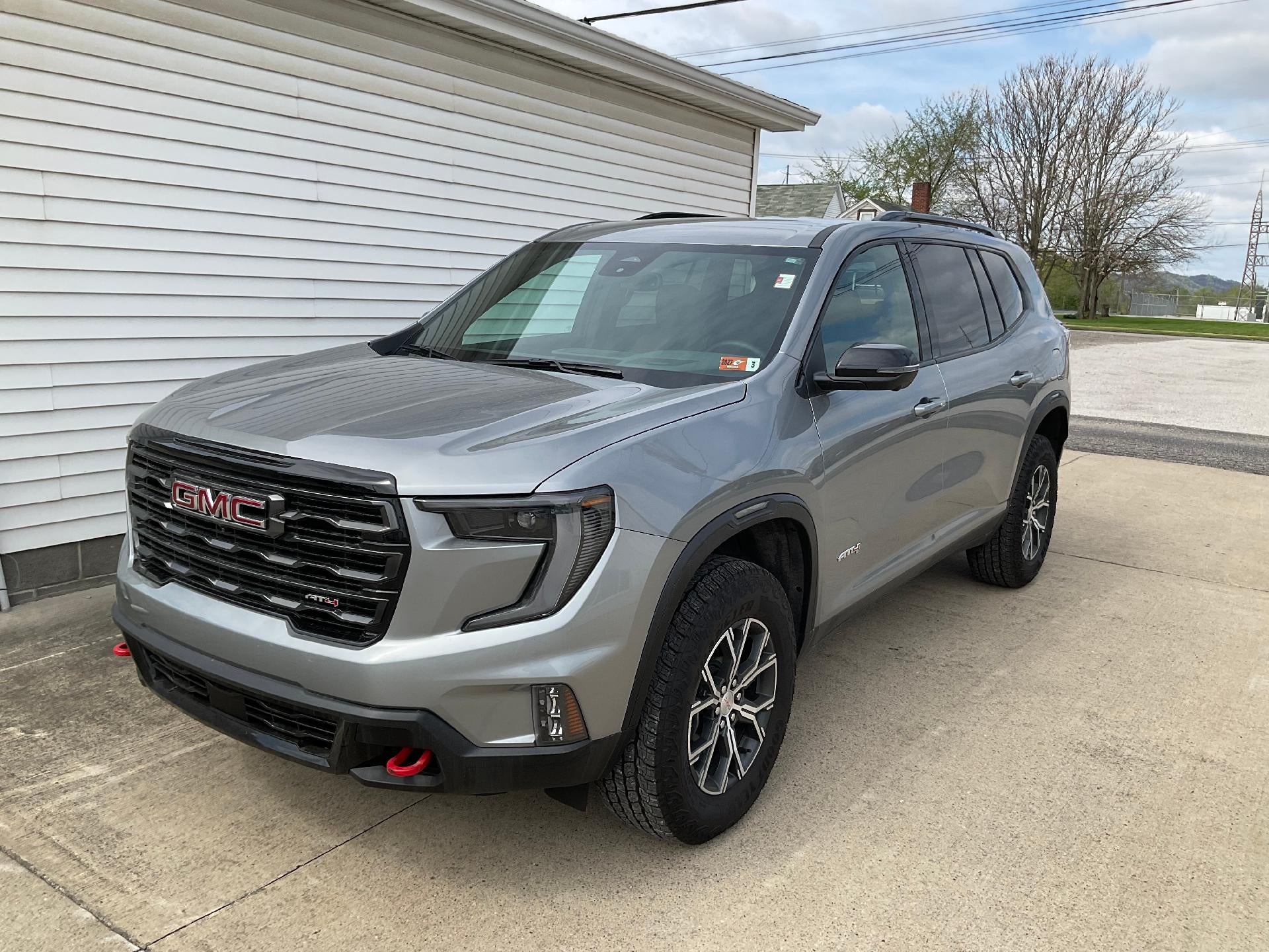 2024 GMC Acadia AWD AT4