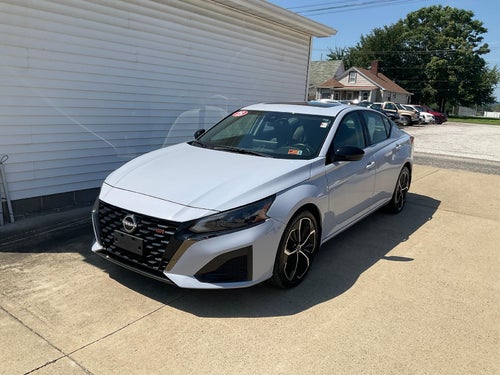 2023 Nissan Altima 2.5 SR Sedan