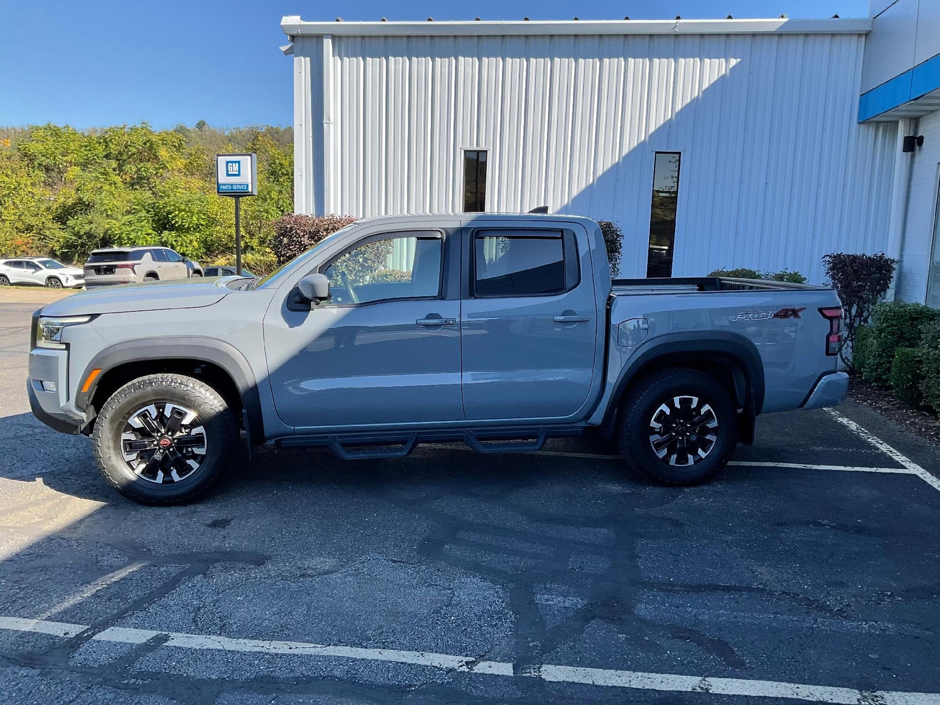 2023 Nissan Frontier Crew Cab 4x4 S Auto *Ltd Avail*