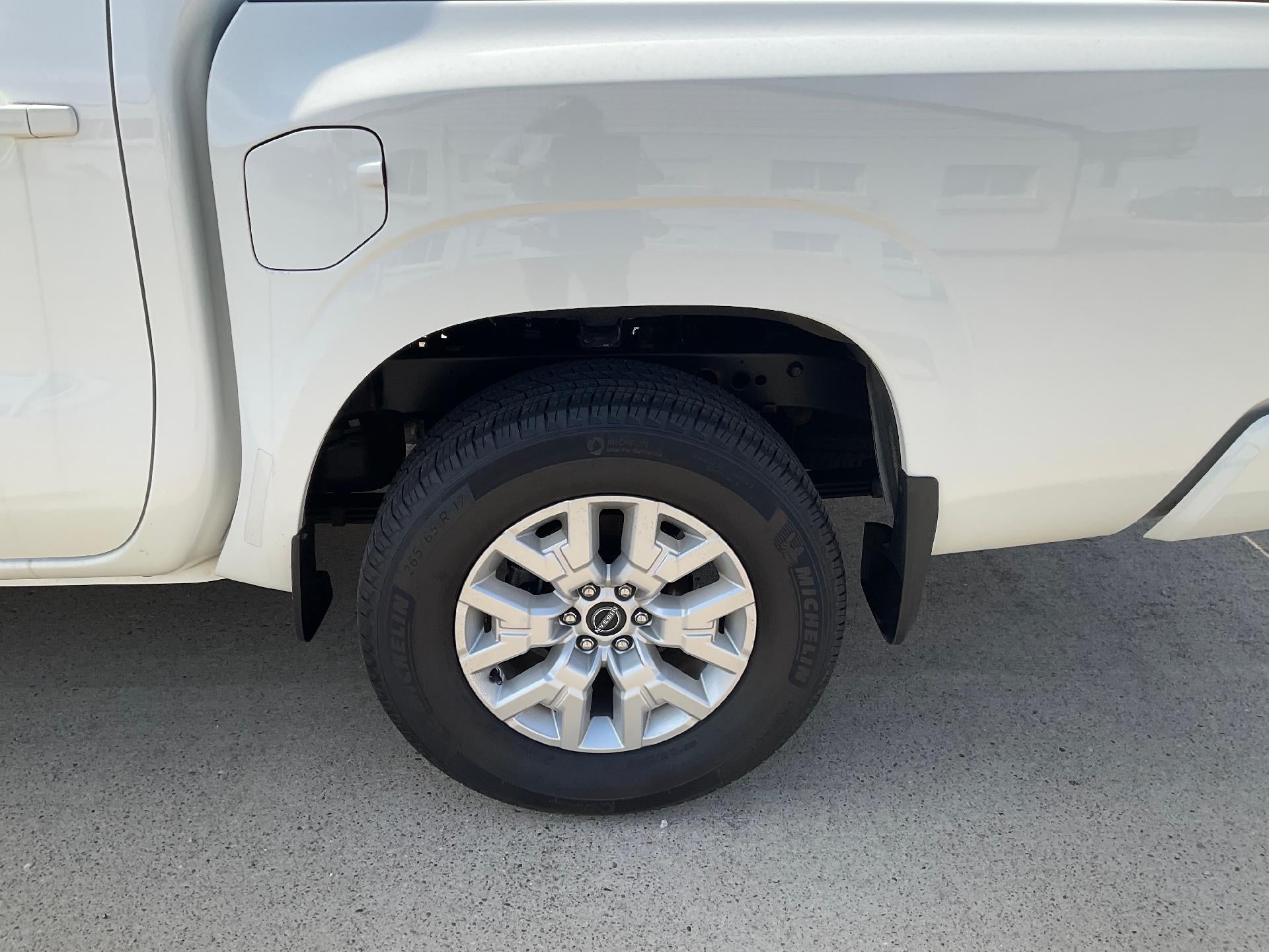 2024 Nissan Frontier Crew Cab 4x4 S