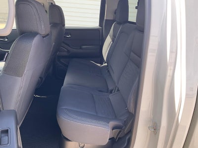 2024 Nissan Frontier Crew Cab 4x4 S