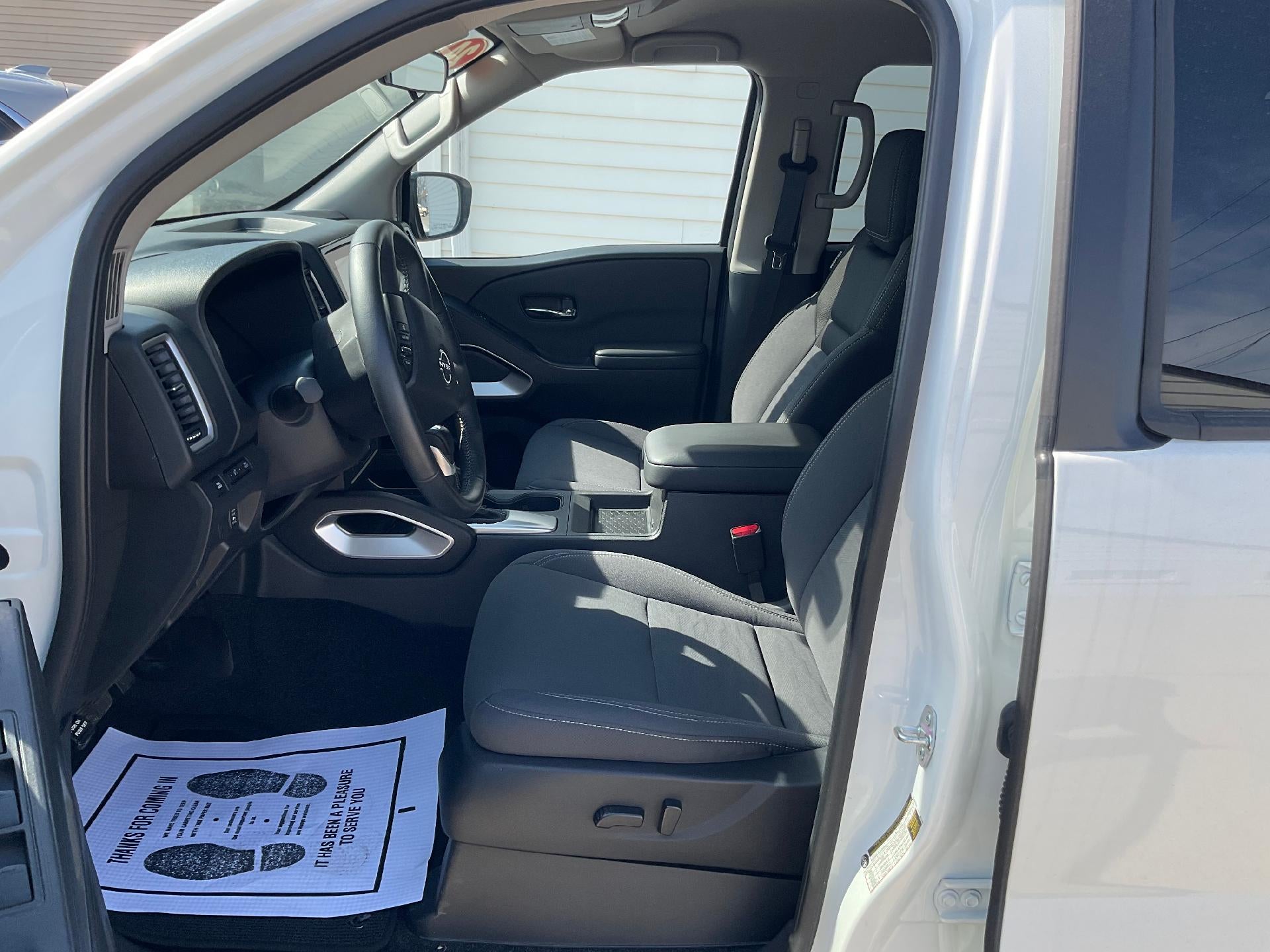 2024 Nissan Frontier Crew Cab 4x4 S