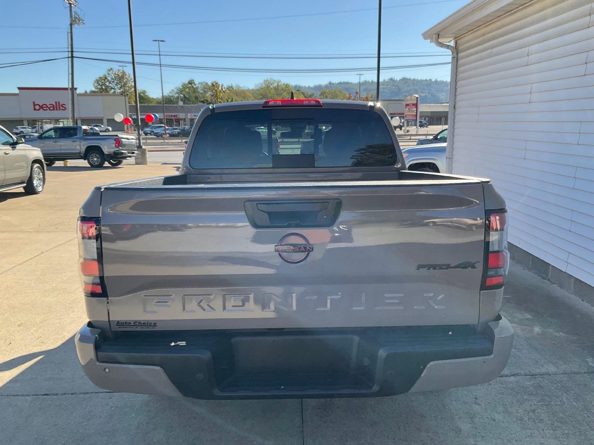 2024 Nissan Frontier Crew Cab 4x4 S