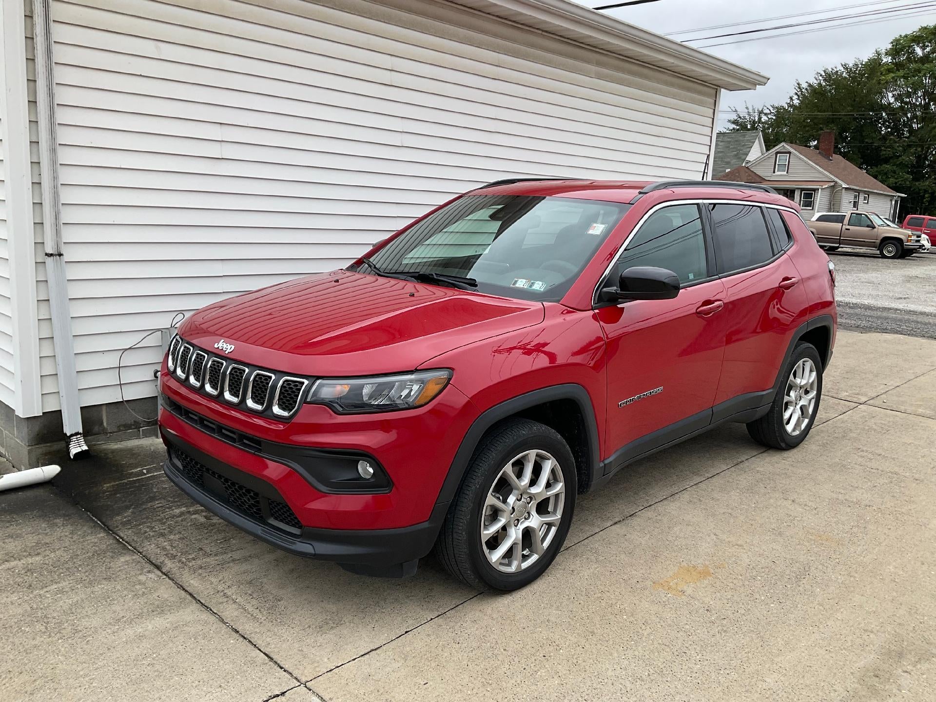 2023 Jeep Compass Latitude Lux