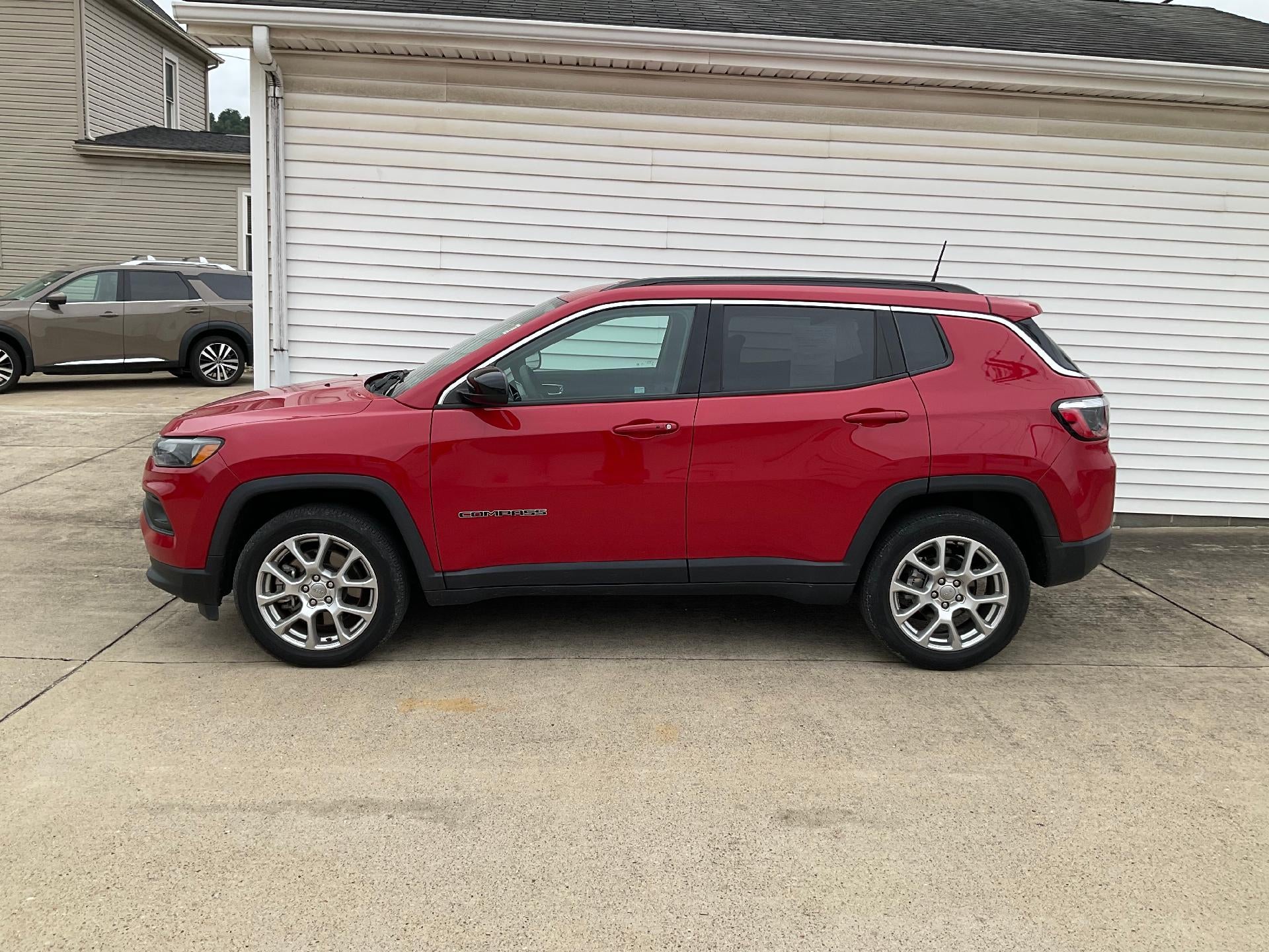 2023 Jeep Compass Latitude Lux 4x4
