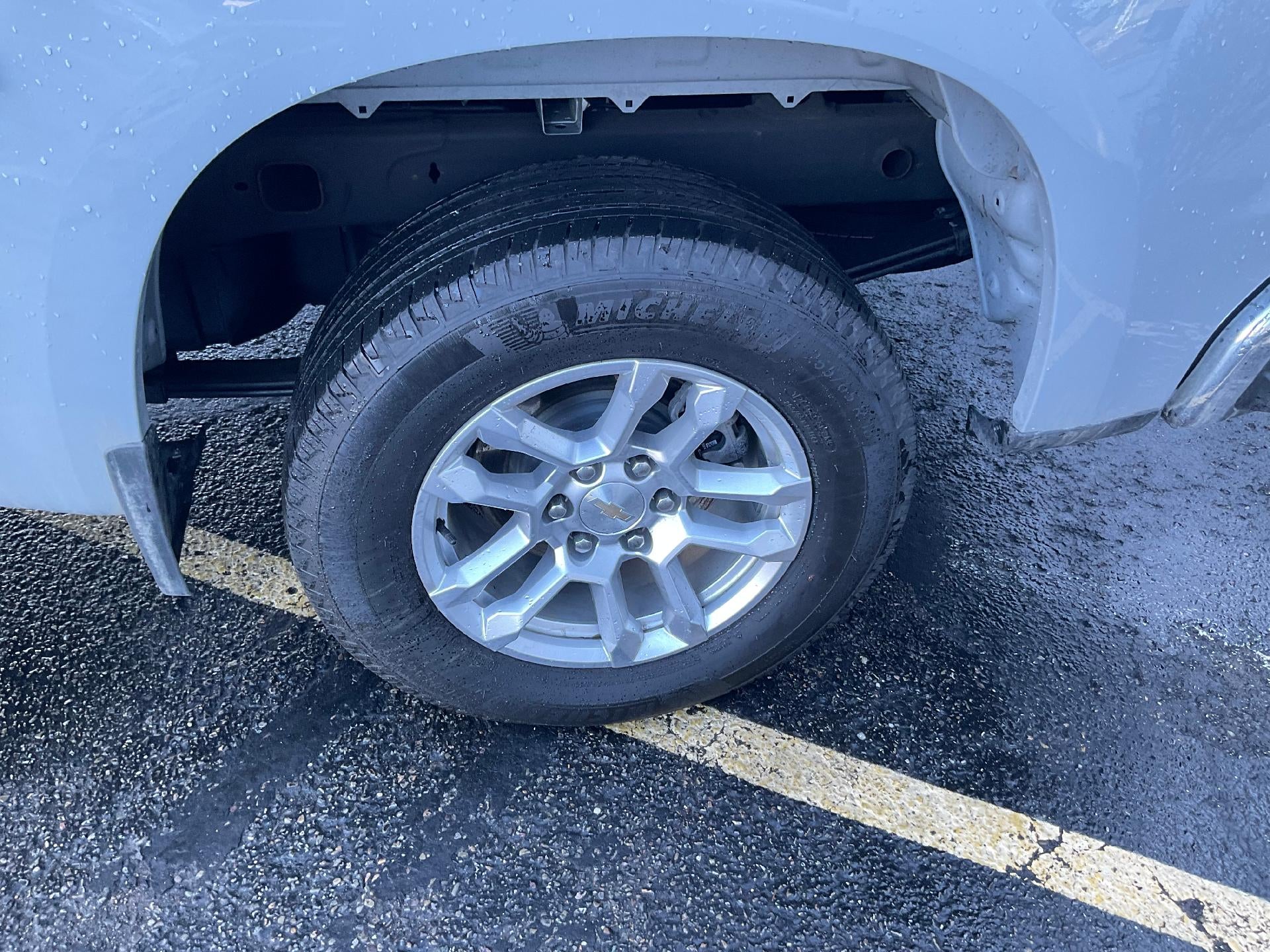 2024 Chevrolet Silverado 1500 Crew Cab Short Box 4-Wheel Drive LT 2FL