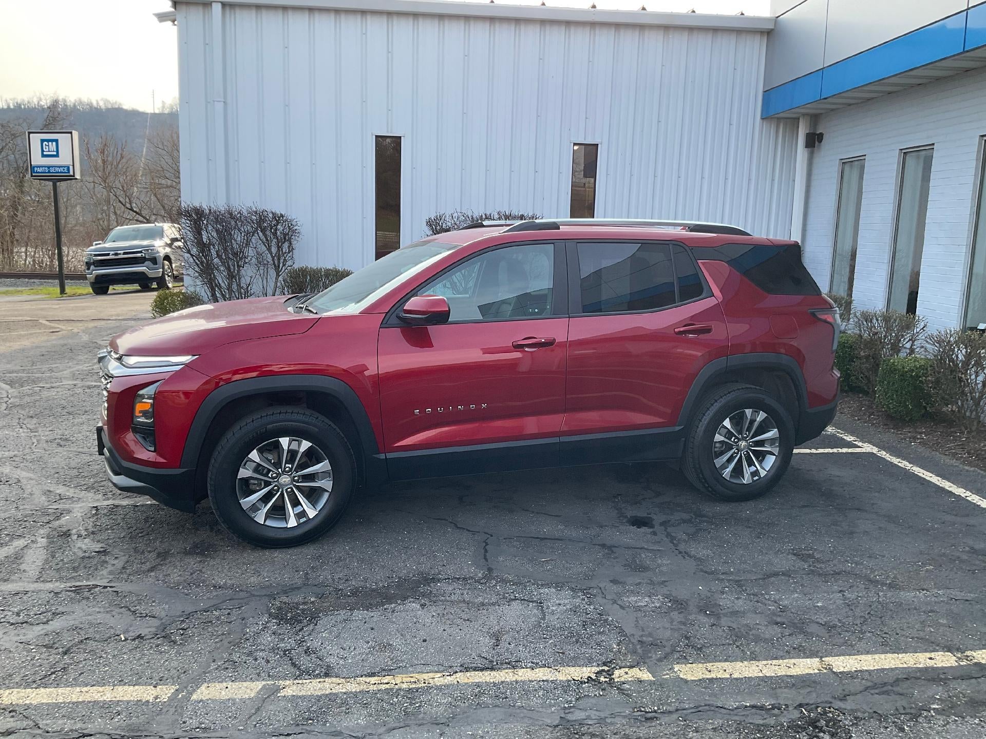 2025 Chevrolet Equinox AWD LT