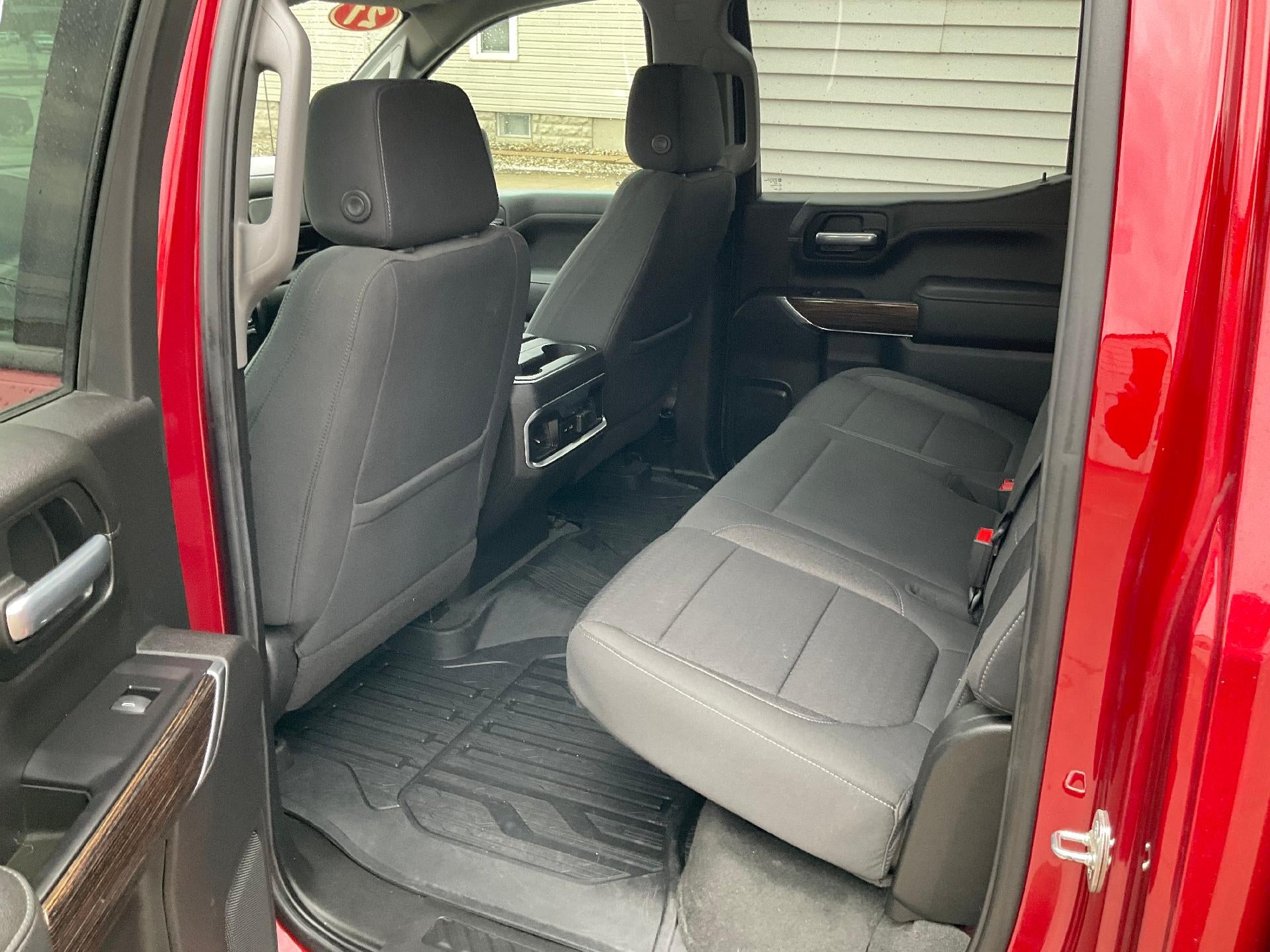 2021 GMC Sierra 1500 Crew Cab Short Box 4-Wheel Drive Elevation 3SB