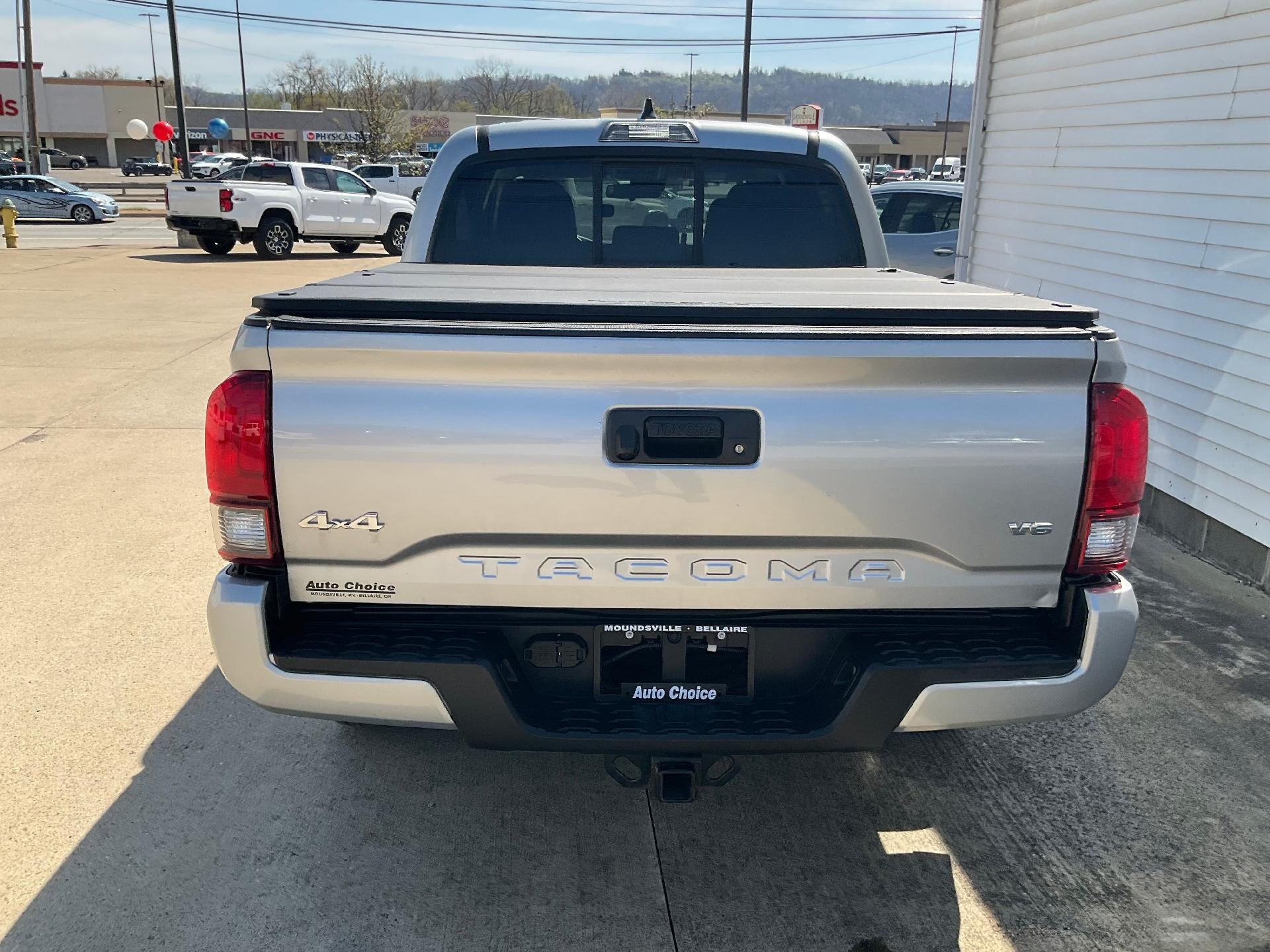 2023 Toyota Tacoma 4WD 4WD SR Double Cab 5' Bed V6 AT (GS)