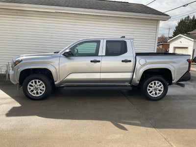 2024 Toyota Tacoma 4WD 4WD SR Double Cab 5' Bed AT (GS)