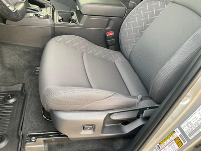 2024 Toyota Tacoma 4WD 4WD SR Double Cab 5' Bed AT (GS)