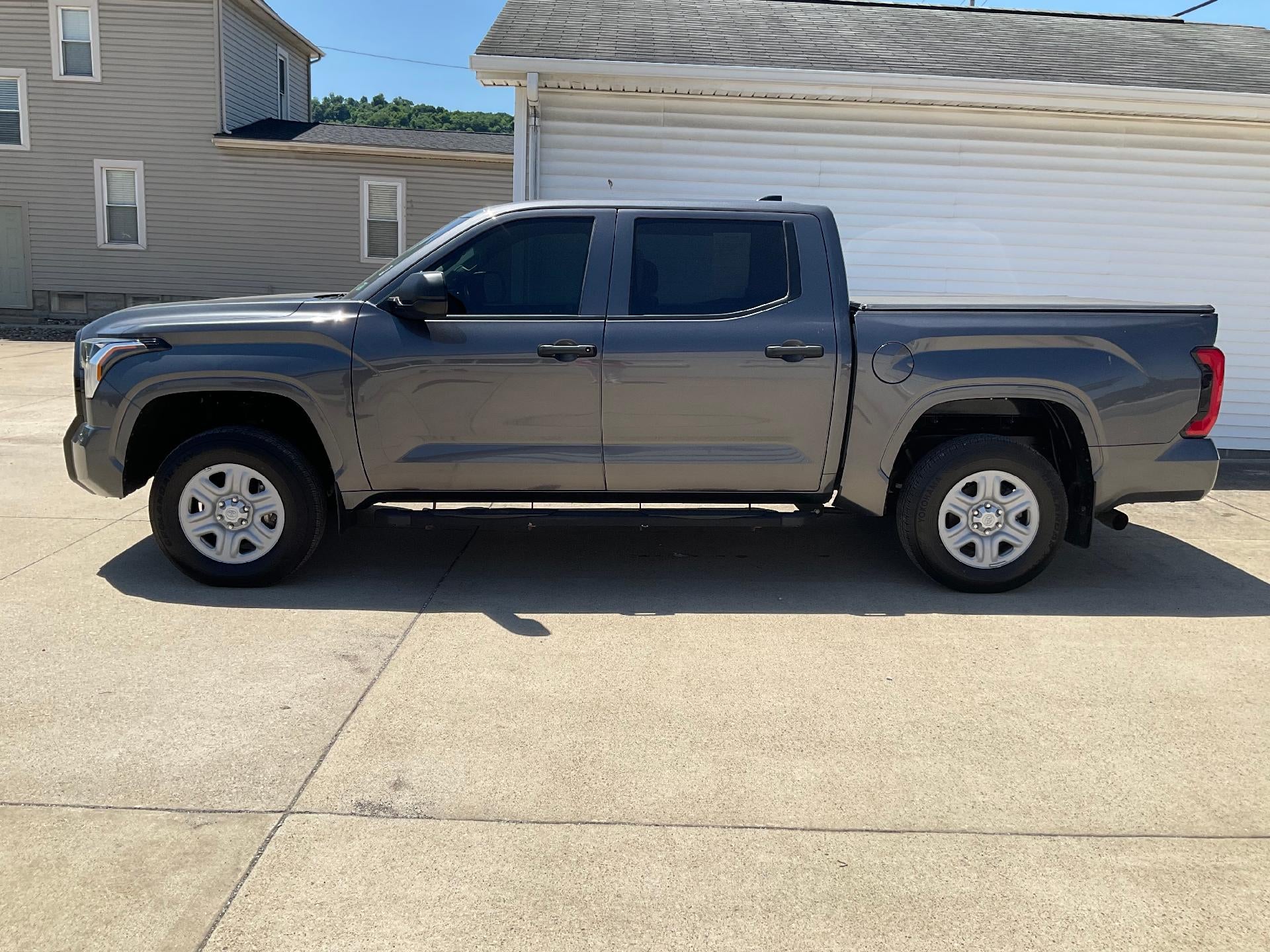 2023 Toyota Tundra 4WD 4WD SR CrewMax 5.5' Bed (Natl)