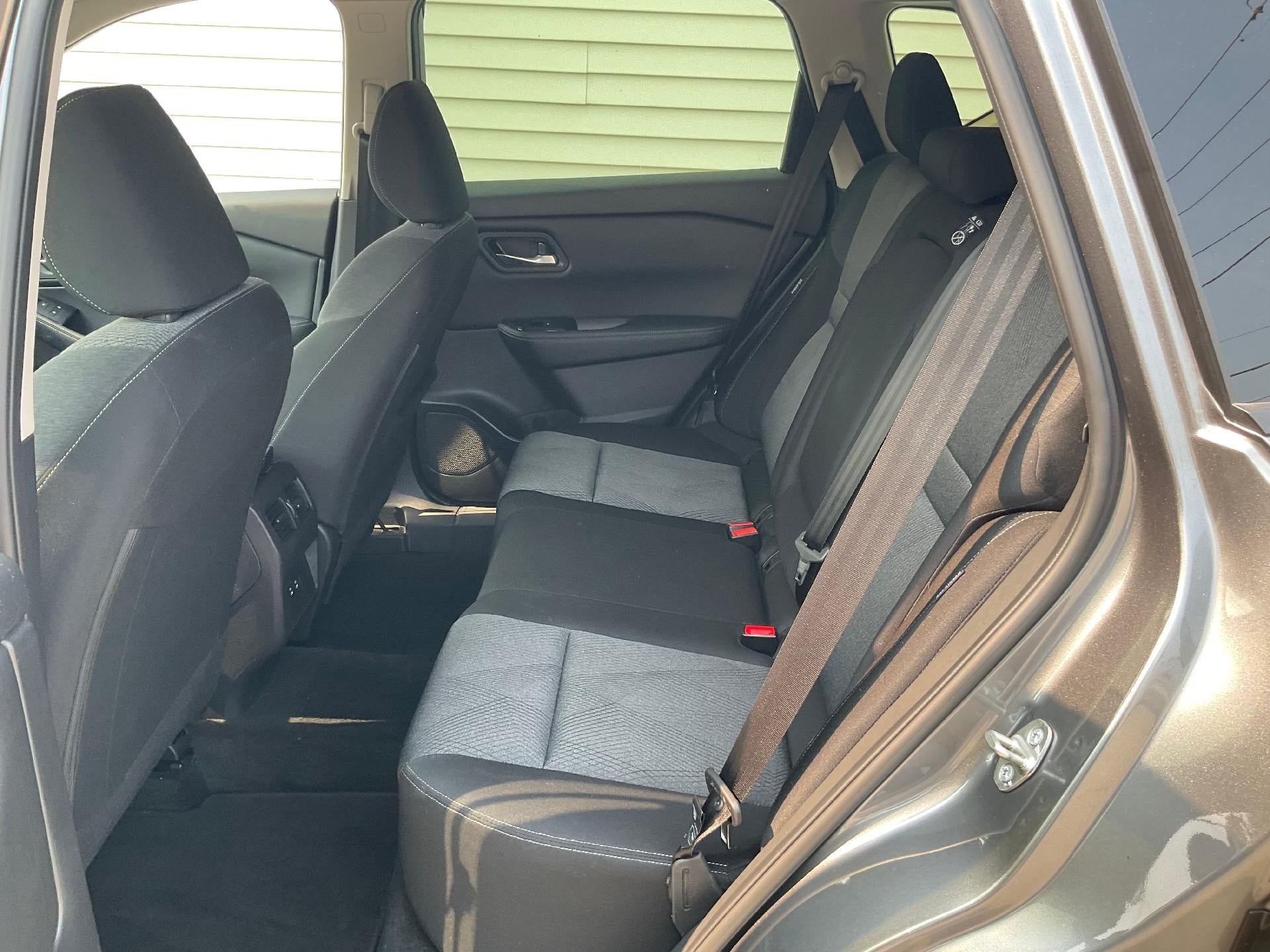 2025 Nissan Rogue AWD SV