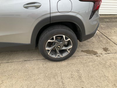 2025 Chevrolet Trax FWD 4dr LT