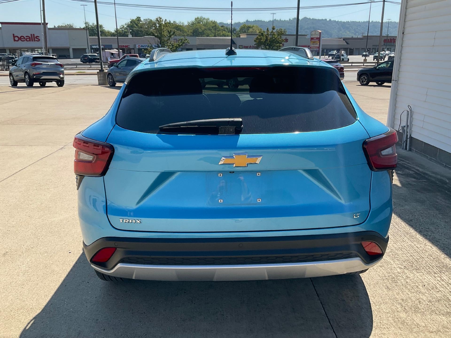 2025 Chevrolet Trax FWD 4dr LT